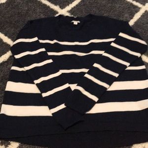Gap sweater stripes
